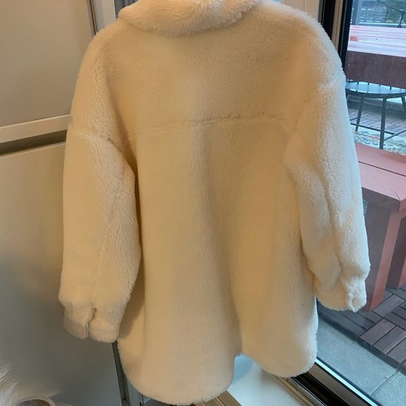 NWT: Stand Studio White Sherpa Sabi Jacket Size 36 (medium but fits like an XL) - Picture 2 of 4